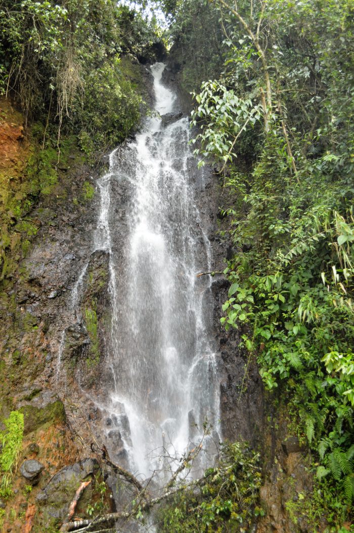 Cascada la Escalera Testarossa Travel